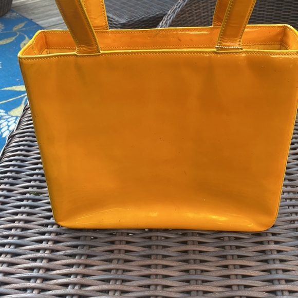 Chanel Tote 8”x10” - Picture 4 of 16